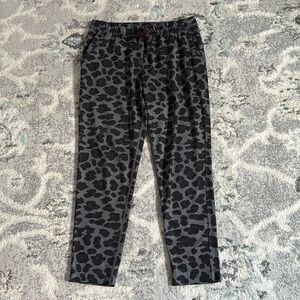 Lululemon Jet Crop in Cherry Cheetah Dark Slate Black